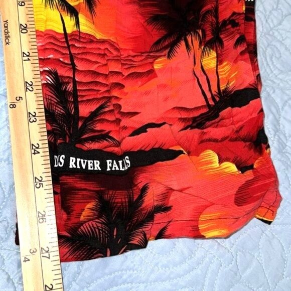 Hawaiian Sunset Print Drawstring Capri Pants  Vibrant Red & Yellow Tropical Desi - Picture 6 of 6